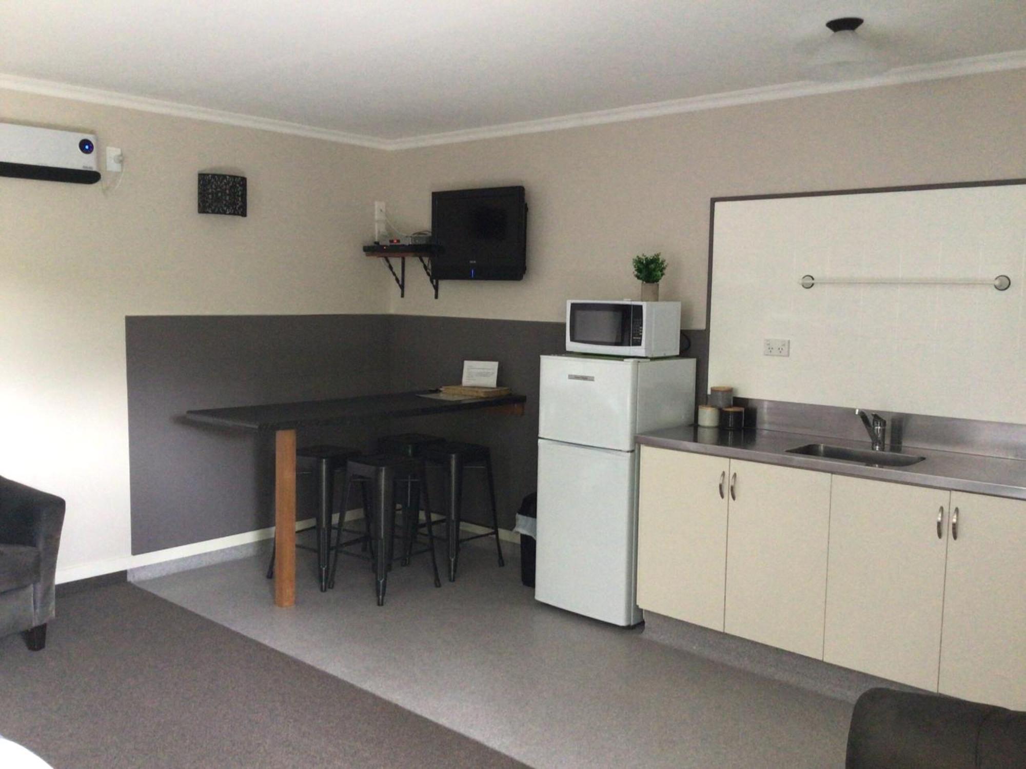 Fiordland Great Views Holiday Park Te Anau Esterno foto
