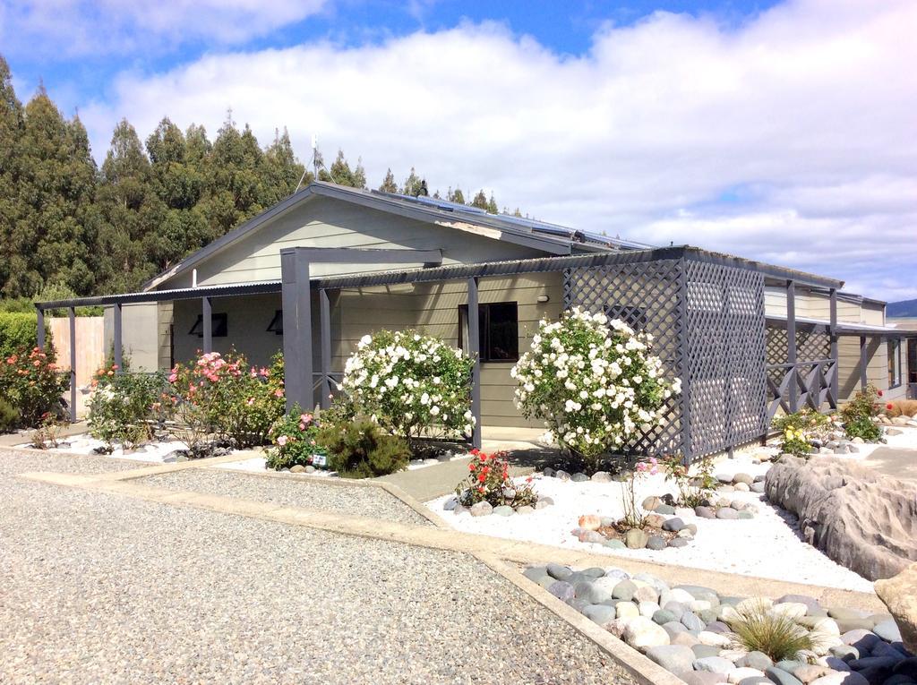 Fiordland Great Views Holiday Park Te Anau Esterno foto