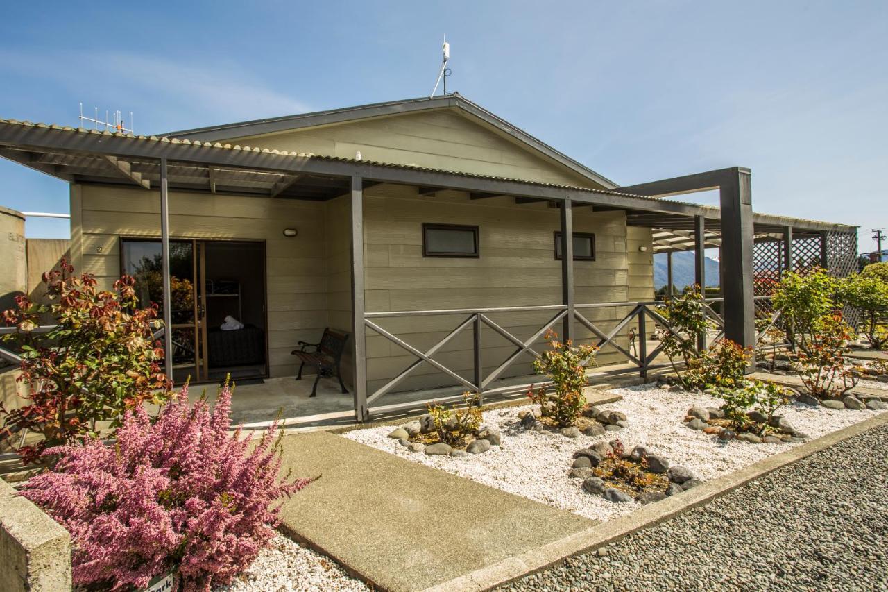 Fiordland Great Views Holiday Park Te Anau Esterno foto