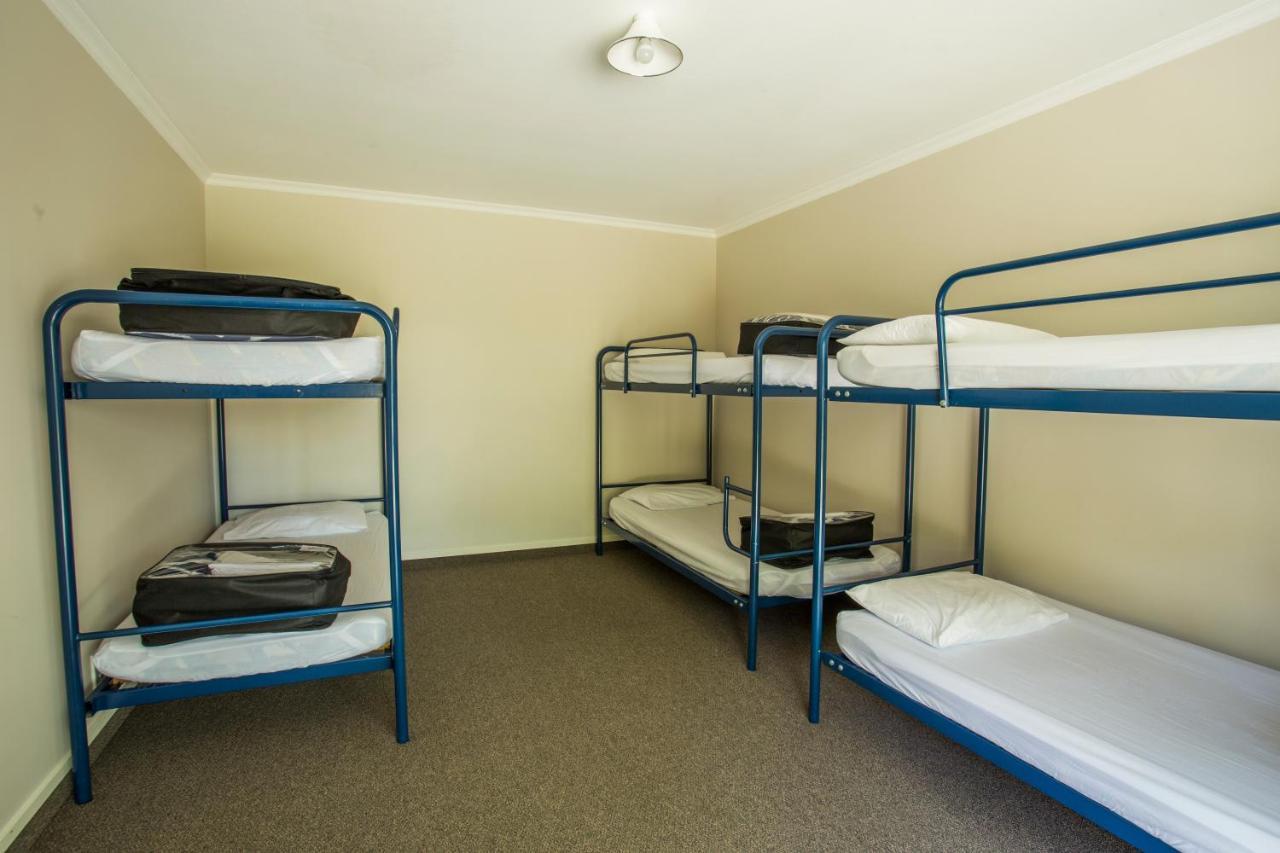 Fiordland Great Views Holiday Park Te Anau Esterno foto